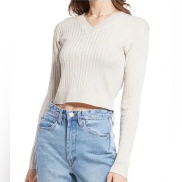 BP Reagan V Neck Sweater in Ivory NWOT size XS - Picture 1 of 9